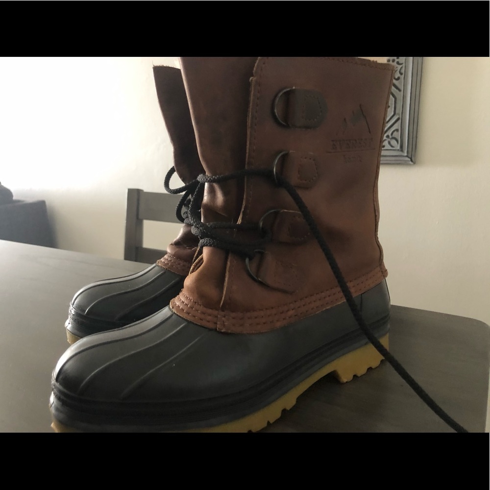 Kamik Everest Boots